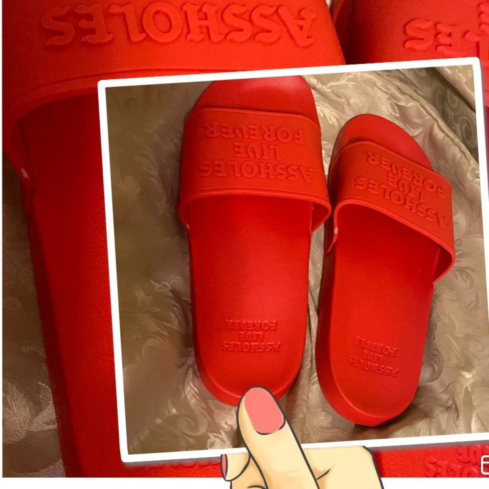 MENS Linda Finegold  RED SUPERSOFT SLIDES SIZE 7